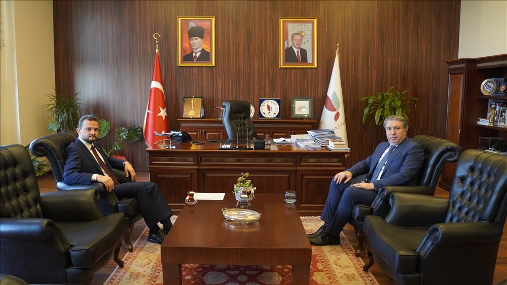 Türkiye Ulusal Ajansı Başkanı, Yalova Üniversitesi Rektörünü Ziyaret Etti