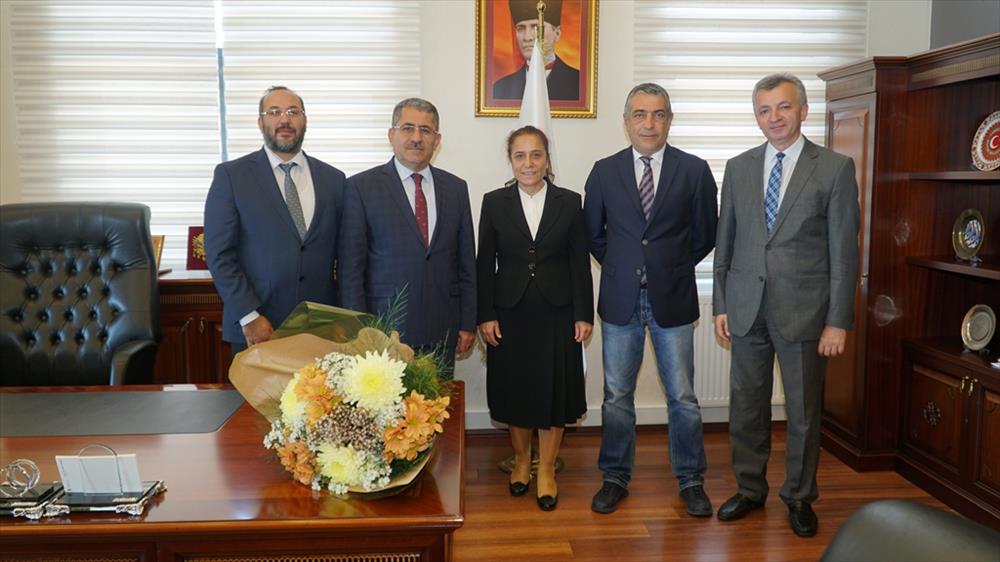 Sağlık Bilimleri Fakültesi’ne Dekan Ataması Yapıldı