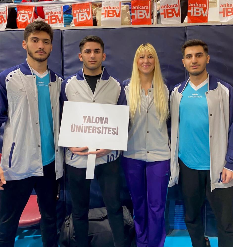 Türkiye Karate Şampiyonasında  Yalova Üniversitesi Sporcularından  Başarılı Performans
