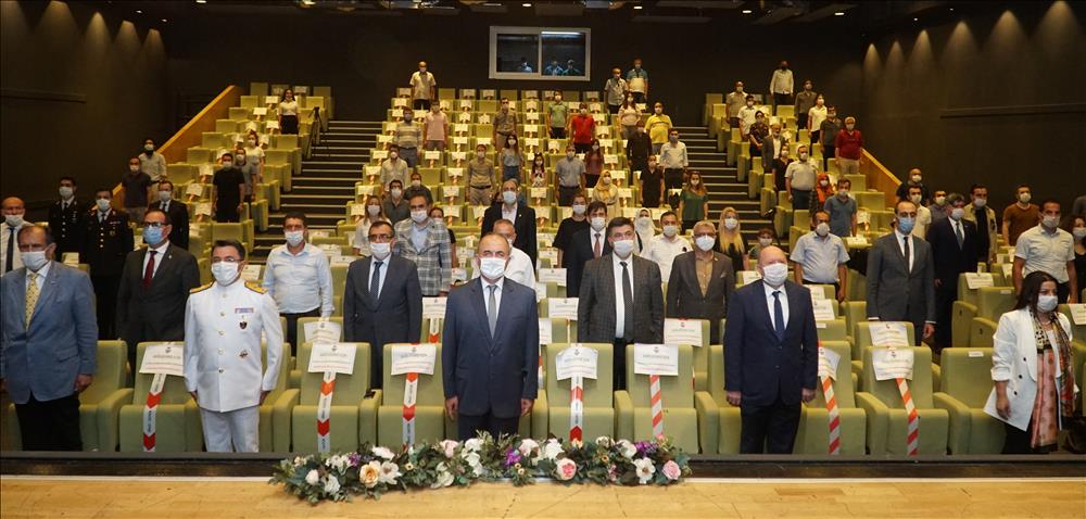 Üniversitemizde 15 Temmuz Milli İradenin Uyanışı Konferansı Gerçekleştirildi