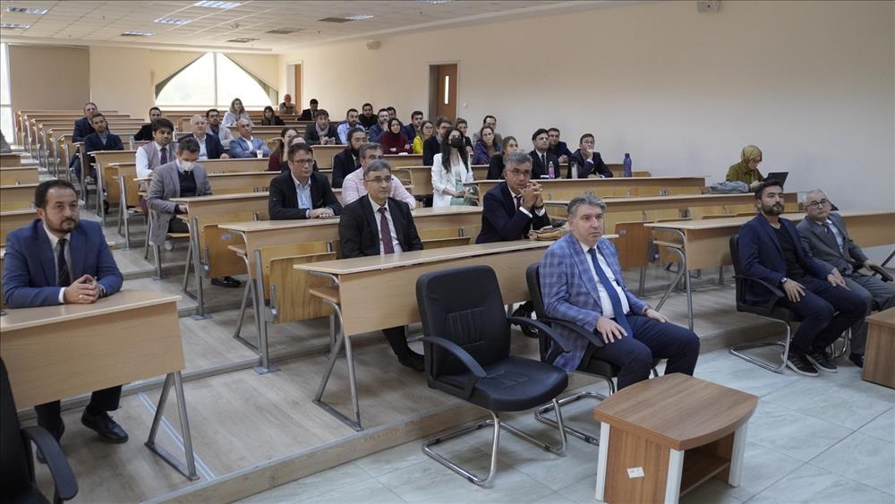Hukuk Fakültesi Akademik Kurul Toplantısı Yapıldı