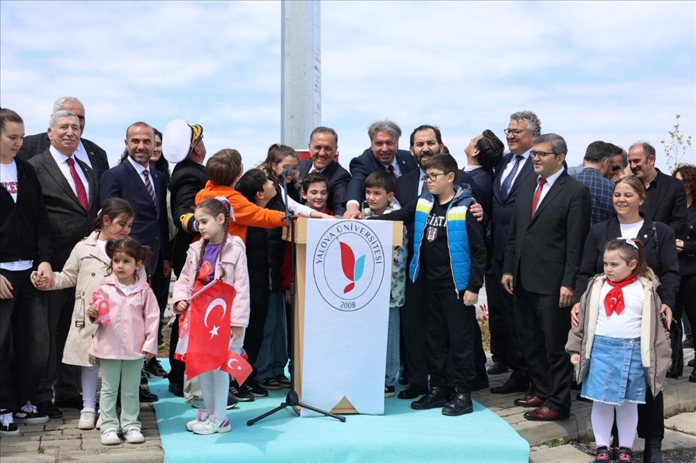 En Güzel Bayramda, En Şanlı Manzara