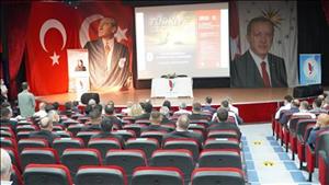 Üniversitemiz 15 Temmuz Demokrasi Ve Milli Birlik Günü'nde ‘Milli Şuur, Milli İrade’ Konferansı Düzenledi